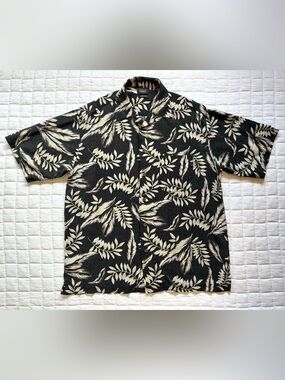 Haggar Men's Hawaiian Short-Sleeved 100% Silk Button-Up Chest Size 46